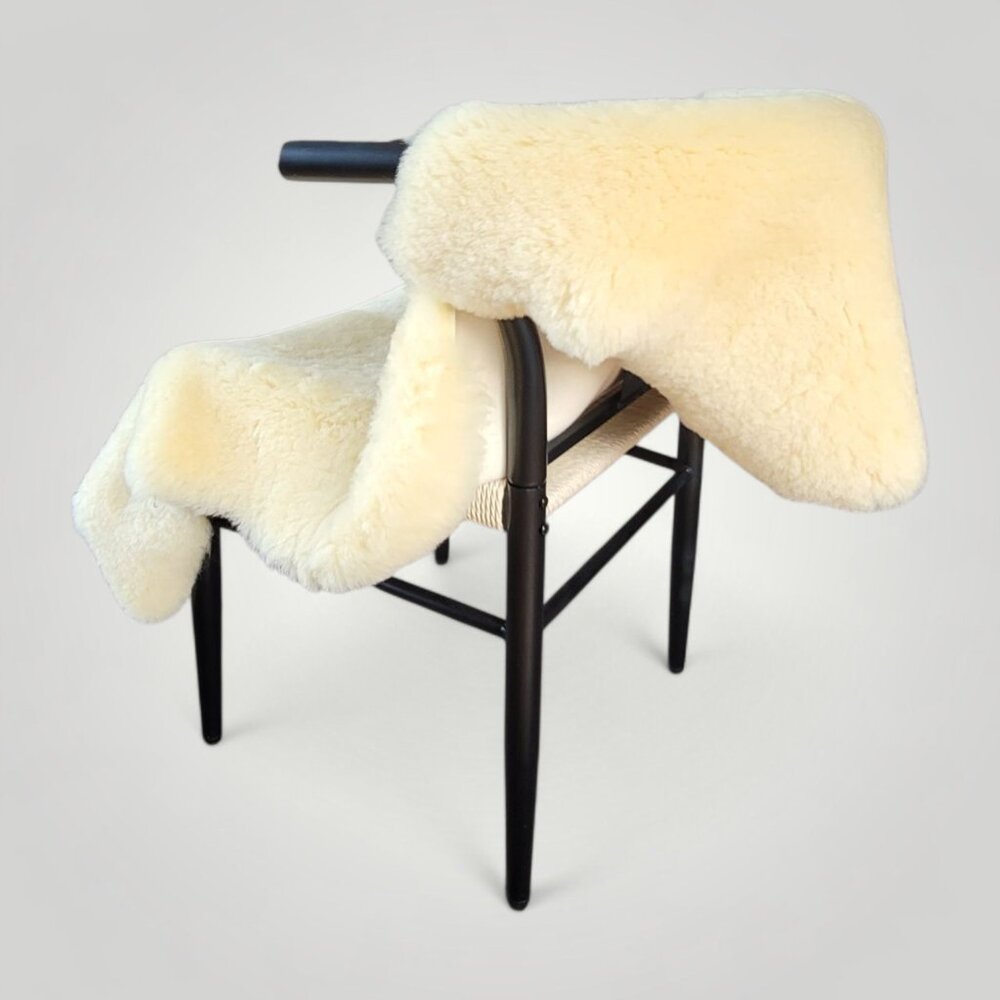 Premium Pelts of Superior Quality - Large Medical Tanned Sheepskin Pelt - 1 pack - Picture 4 of 7